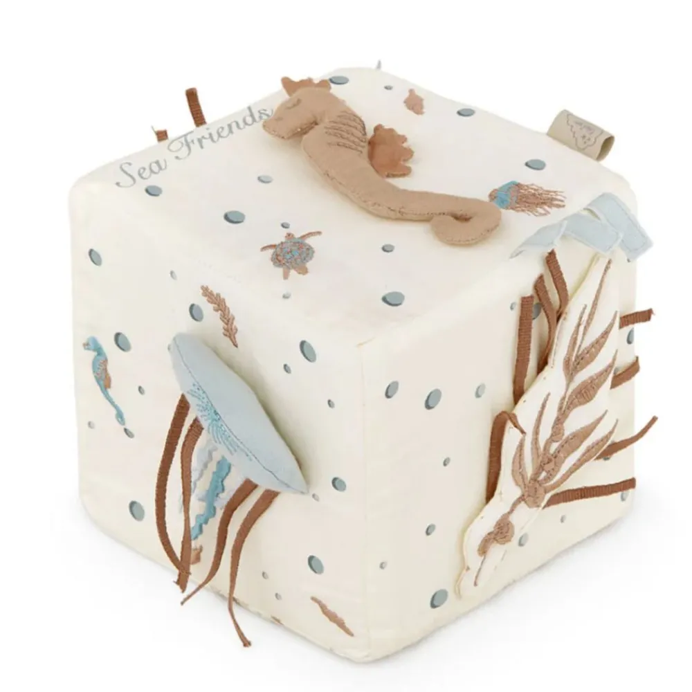 Aktivitetskube, Cam Cam, Sea Garden