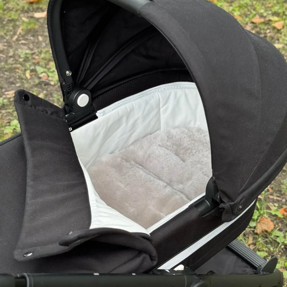 Aluna Lammeskinn til Vogn, Korthåret Lysegrå Discount