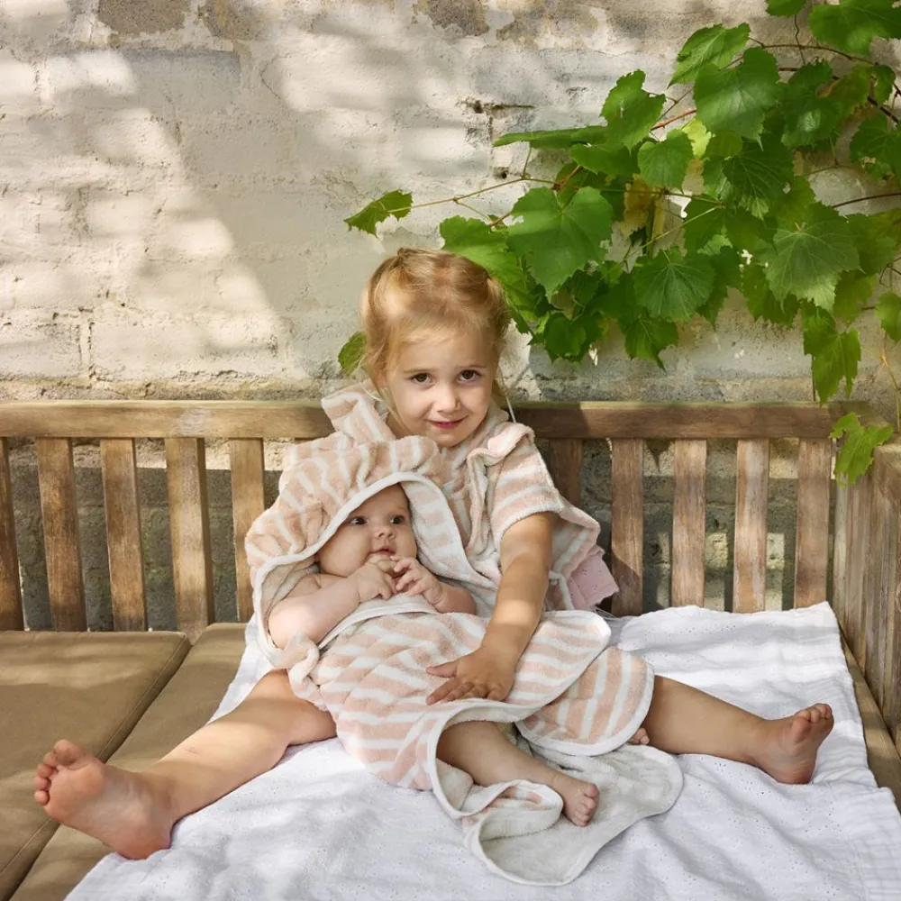 Elodie Badehåndkle, , Candy Stripes 75x75cm Hot