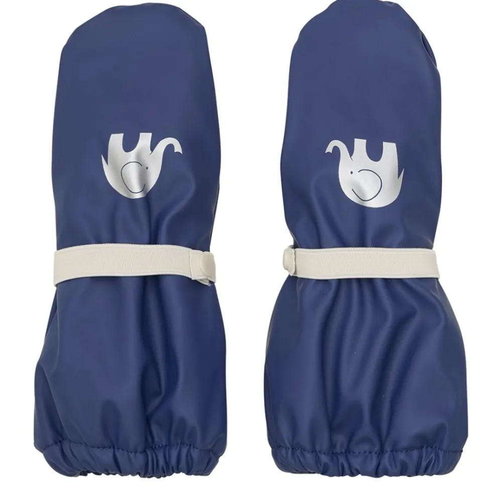 Celavi Regnvotter, Oceania Hot