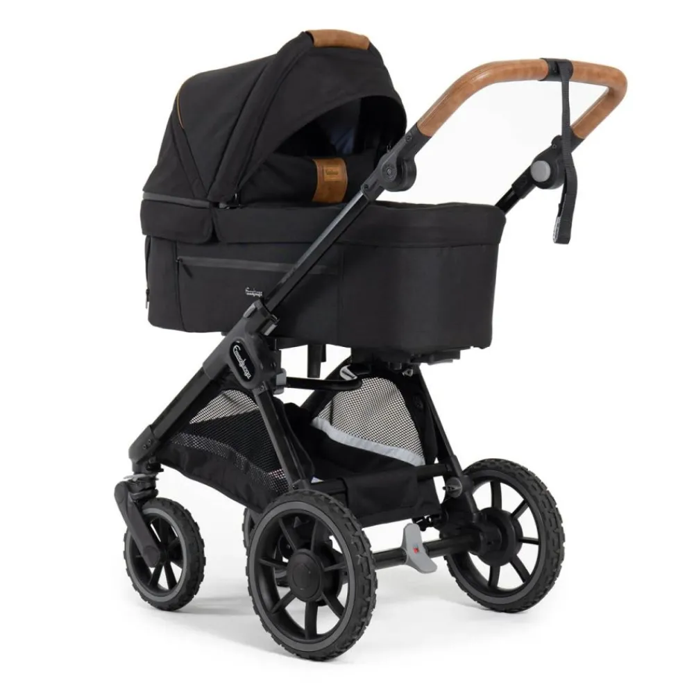 Emmaljunga Sento Max, 4in1, Ergo+, Outdoor Black inkl. Cloud G + Base Outlet