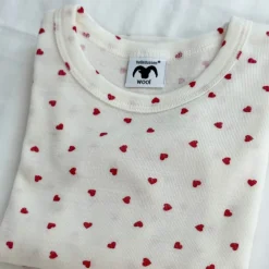 Helledussen Ullbody, Heart Hot