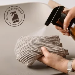 Leander Matty Stellematte, Clay Outlet