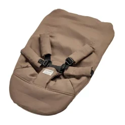 Leander Nyfødtsete Til Høystol, Mocca Hot