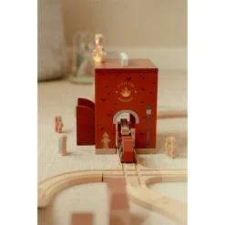 Little Dutch Brannstasjon Best