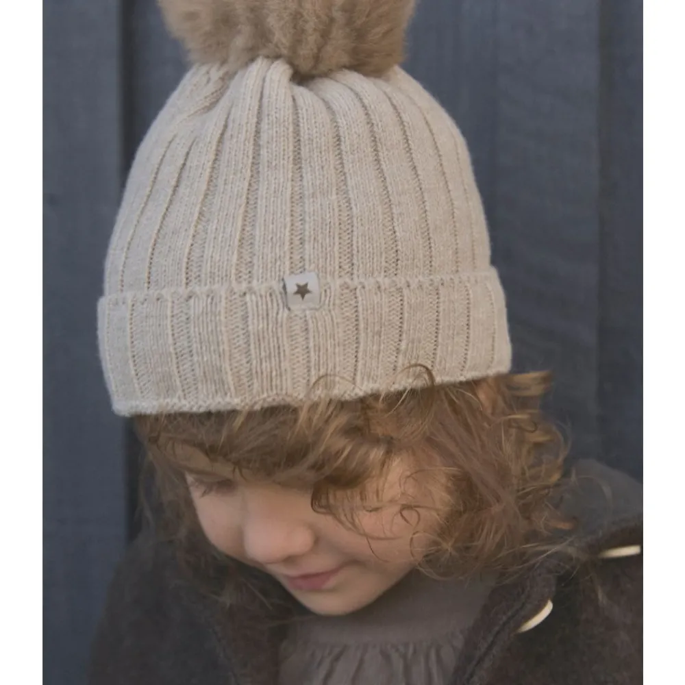 Huttelihut Lue, , AlpacaWool Pompom, Sand Melange New