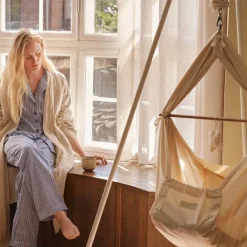 Moonboon hengevugge, Rose Cloud New