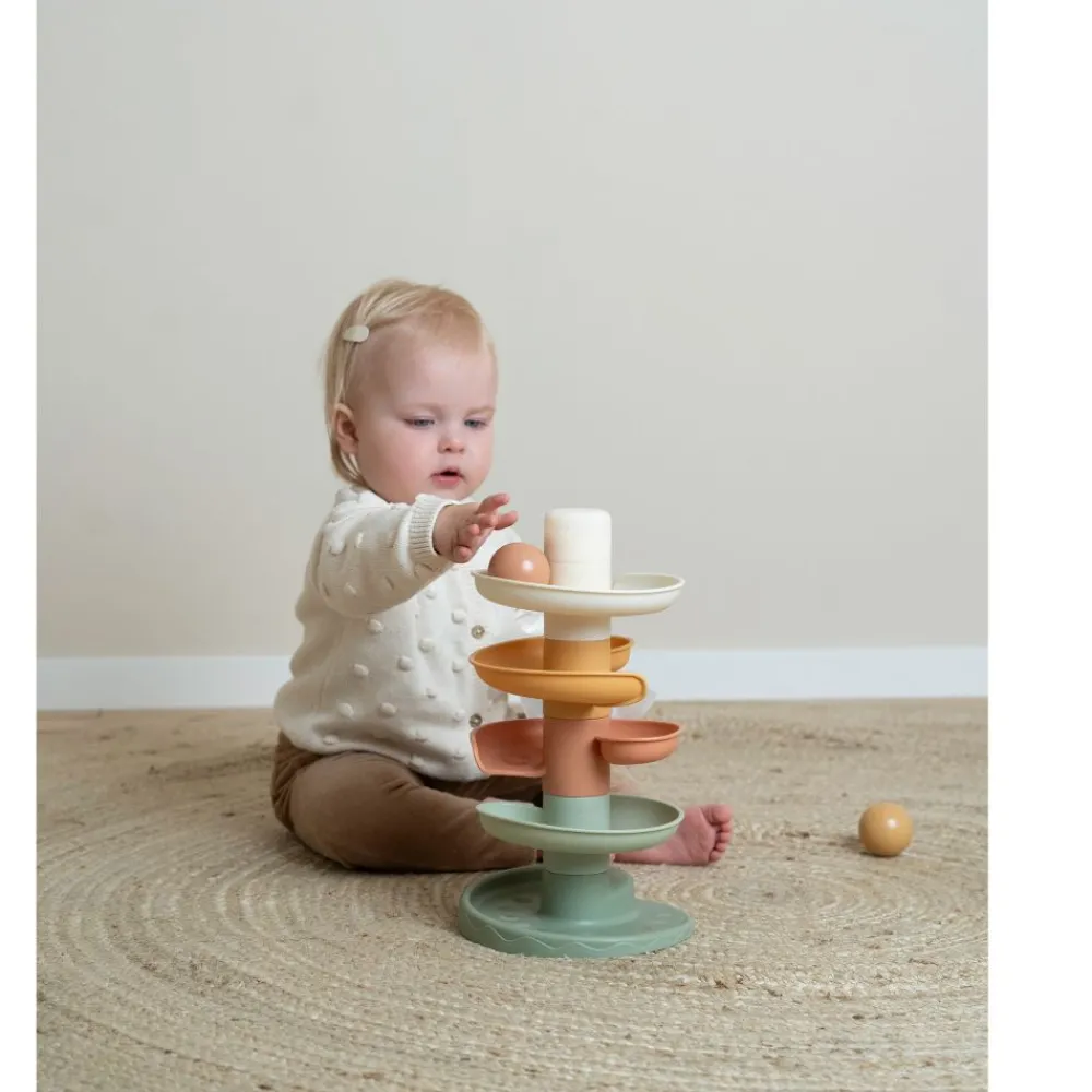 Little Dutch Spiraltårn, Clearance